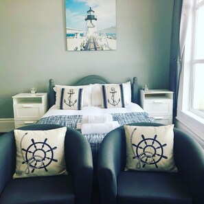 Habitación doble estándar, balcón, vista al mar (Anchor Point)