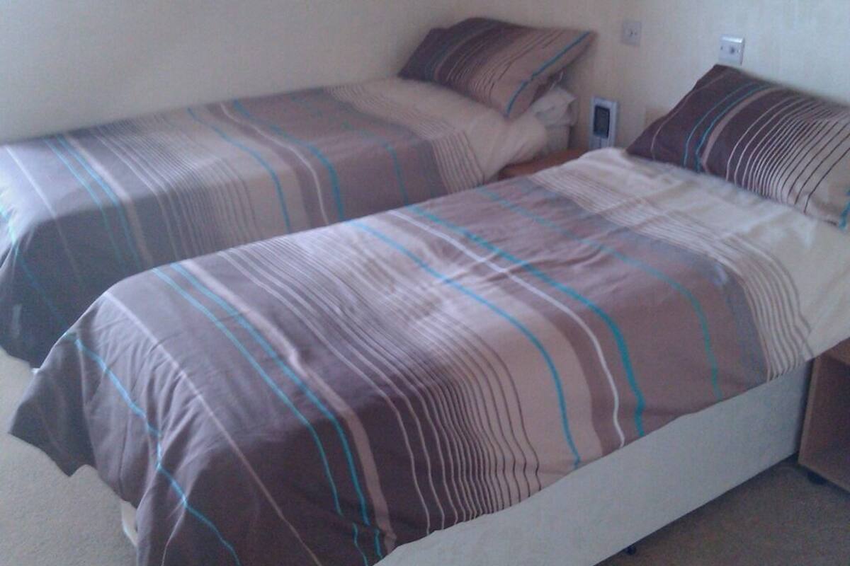 Twin Room, Ensuite