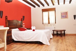 Colchones Select Comfort, minibar y caja de seguridad en la habitación 