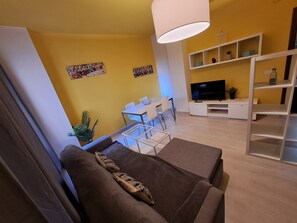 Classic Apartment, 1 Bedroom | Memory foam beds, individually decorated, soundproofing - Nest Style Granada (Granada)