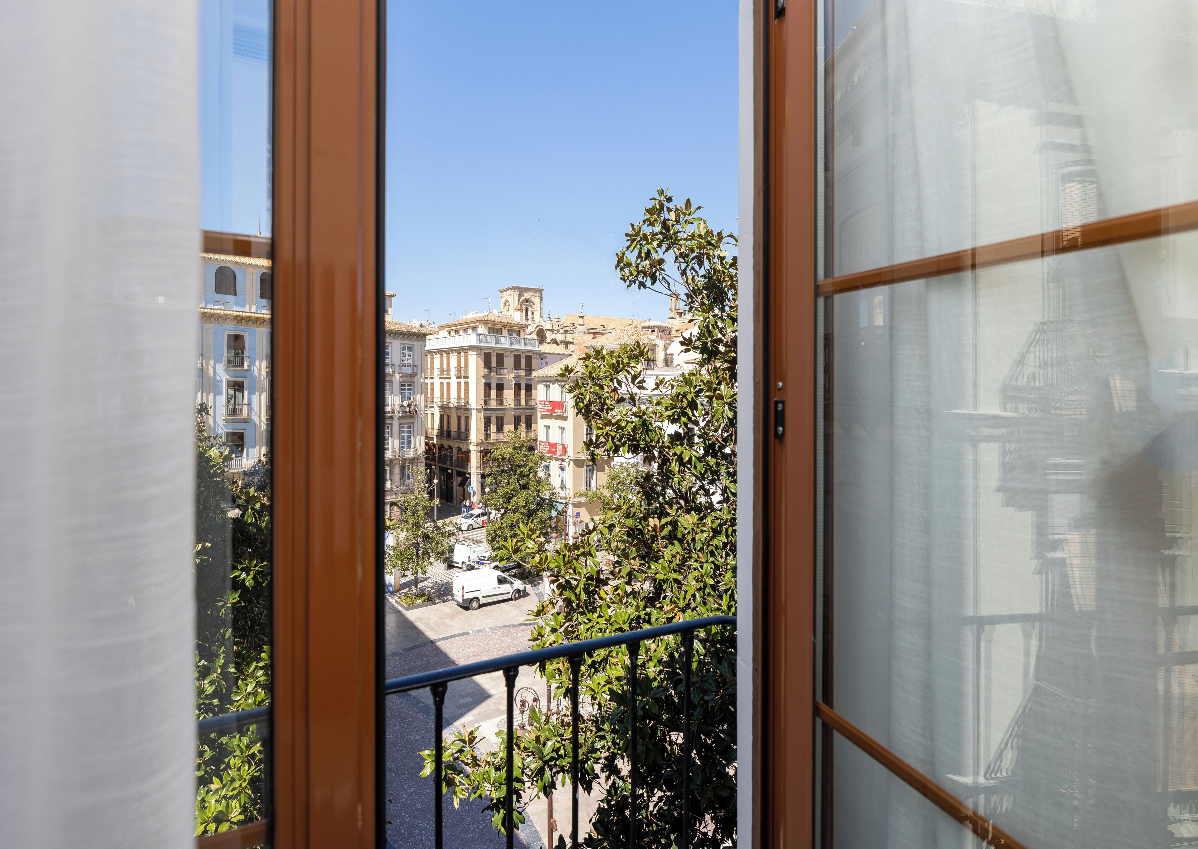 Kamar Quadruple Keluarga, ensuite | Busa memori, didekorasi berbeda-beda, dan kedap suara