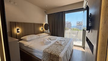 Phòng đơn Deluxe | Bộ đồ giường kháng dị ứng, chăn bông, nệm Select Comfort
