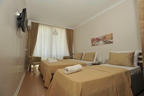 Minibar, tabla de planchar con plancha, cunas gratuitas