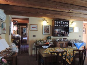 Breakfast for a fee on weekdays