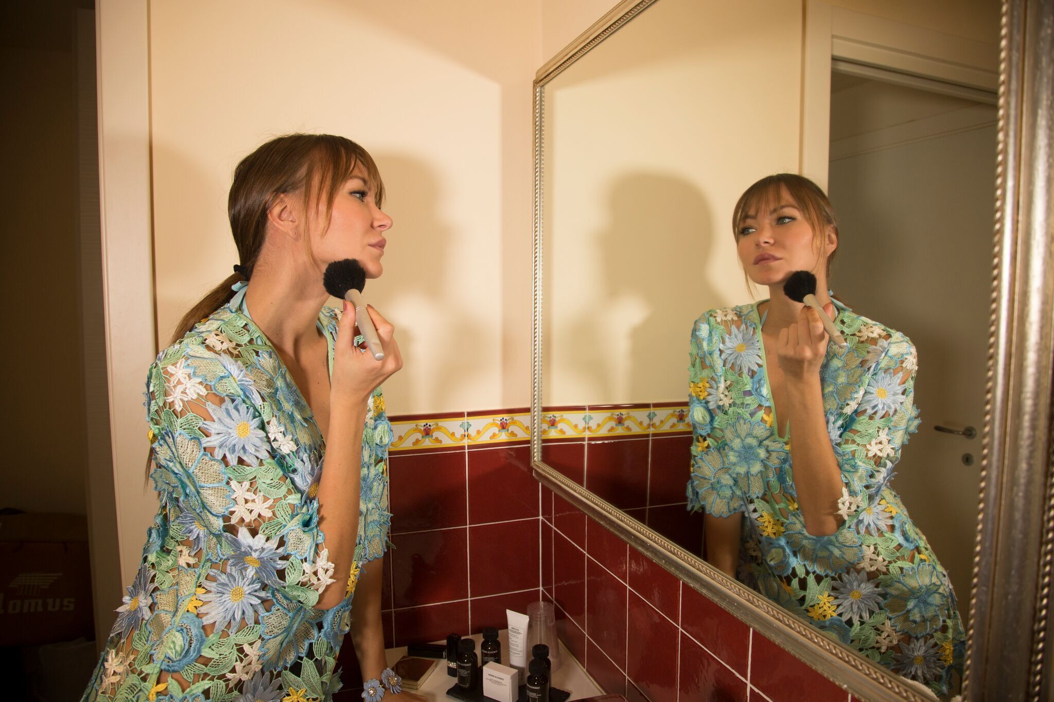 classic double room single use, city view | bathroom | shower, free toiletries, hair dryer, bathrobes