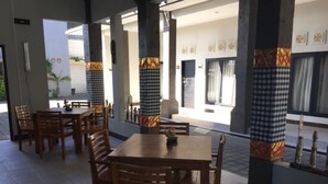 Unclassified image, 3 of 55, button - Hotel Asoka City Home (Kuta)
