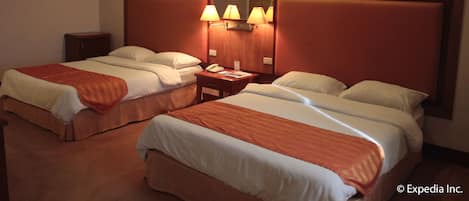 Deluxe Suite, 1 Bedroom | Premium bedding, bed sheets