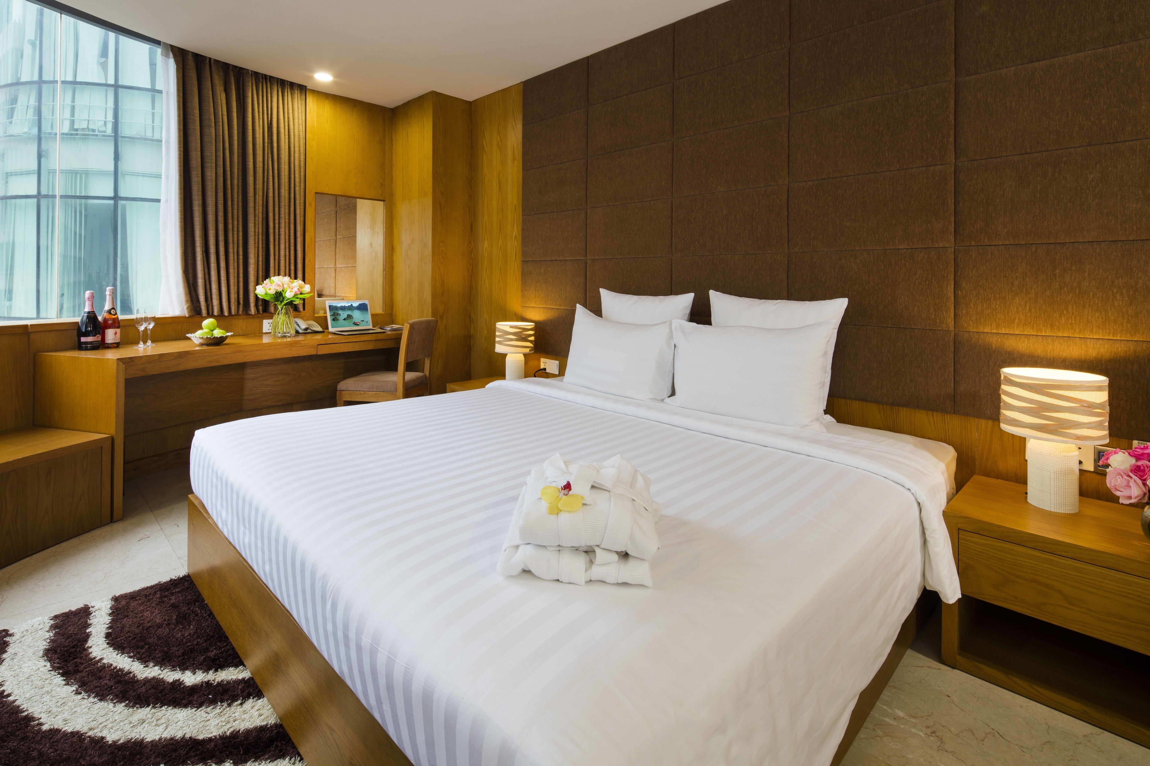 executive suite _ free afternoon tea | 1 bedroom, minibar, in-room safe, desk