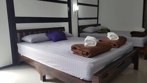 Minibar, in-room safe, WiFi (free) - At Chiangrai Resort (Chiang Rai)
