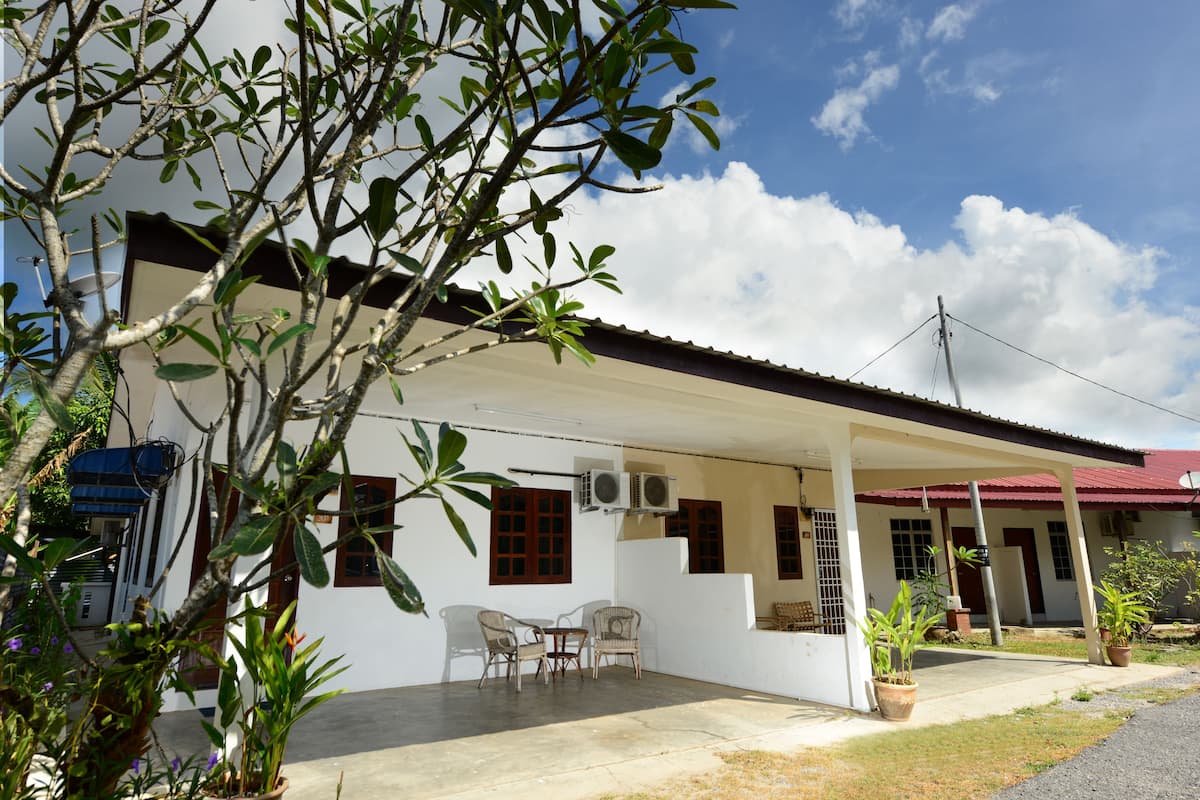Comfort House, 2 Bedrooms | Balcony view