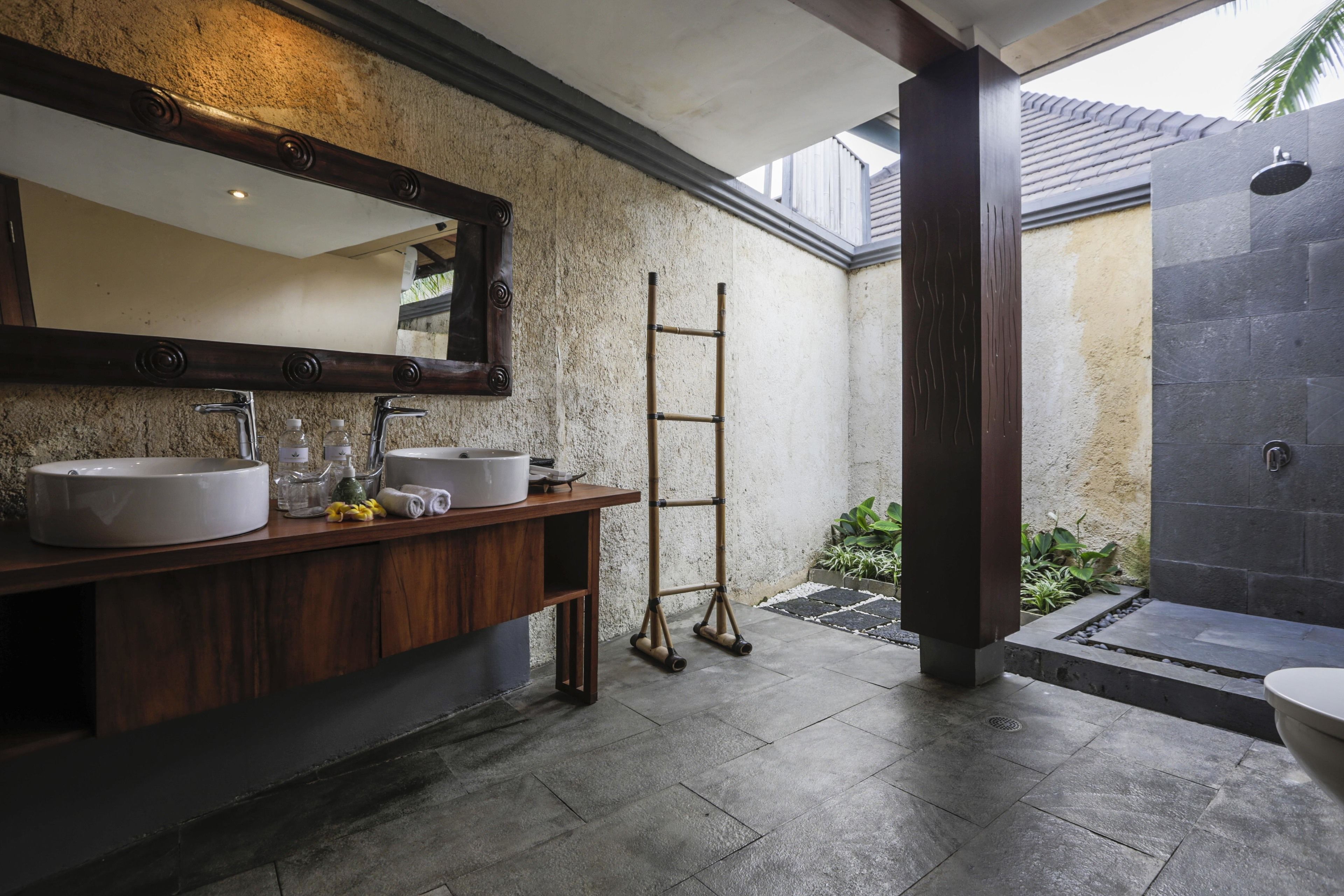 Villa, 1 camera da letto, piscina privata | Bagno | Combinazione doccia/vasca, set di cortesia gratuito, asciugacapelli