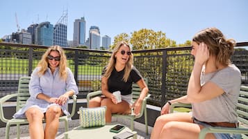 Delad sovsal - Deluxe - balkong | Terrass/Patio