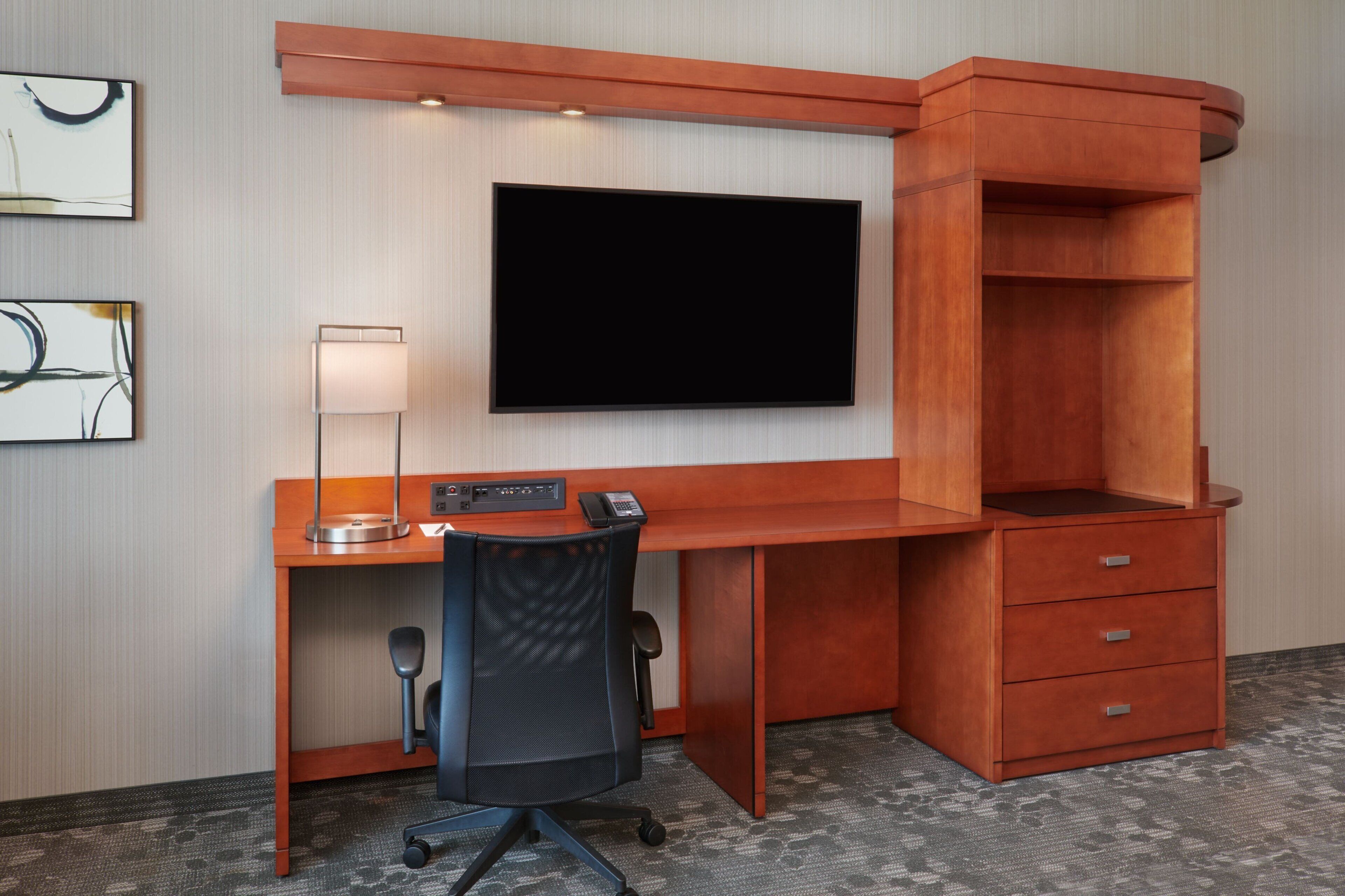 hypo-allergenic bedding, in-room safe, desk, iron/ironing board