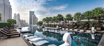 Grande Centre Point Hotel Terminal 21