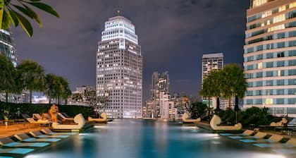 Grande Centre Point Hotel Terminal 21