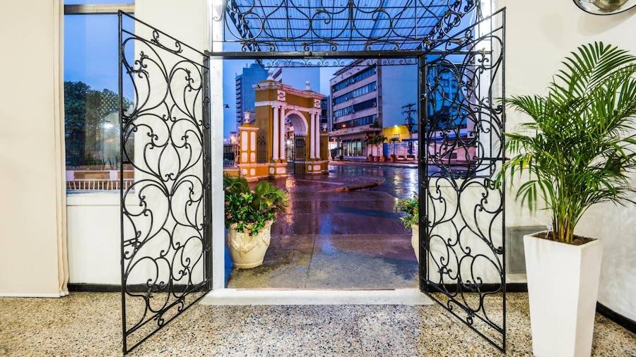 Hotel Dorado Plaza Centro Histórico