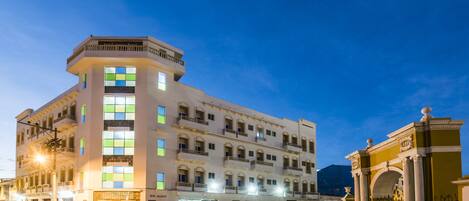 Fachada de la propiedad