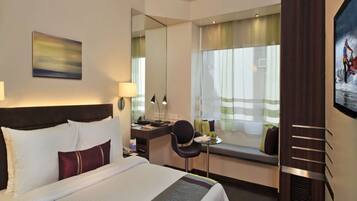 Executive Twin (Two Separate Bed) | Premium bedding, minibar, in-room safe, desk