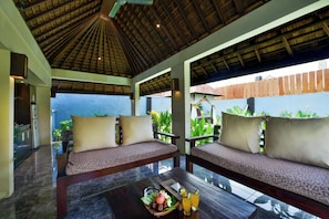 Télévision LCD, lecteur de DVD