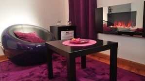 5. Junior Suite | Minibar, blackout drapes, iron/ironing board (on request), WiFi (free) - Hotel M (Toulouse)