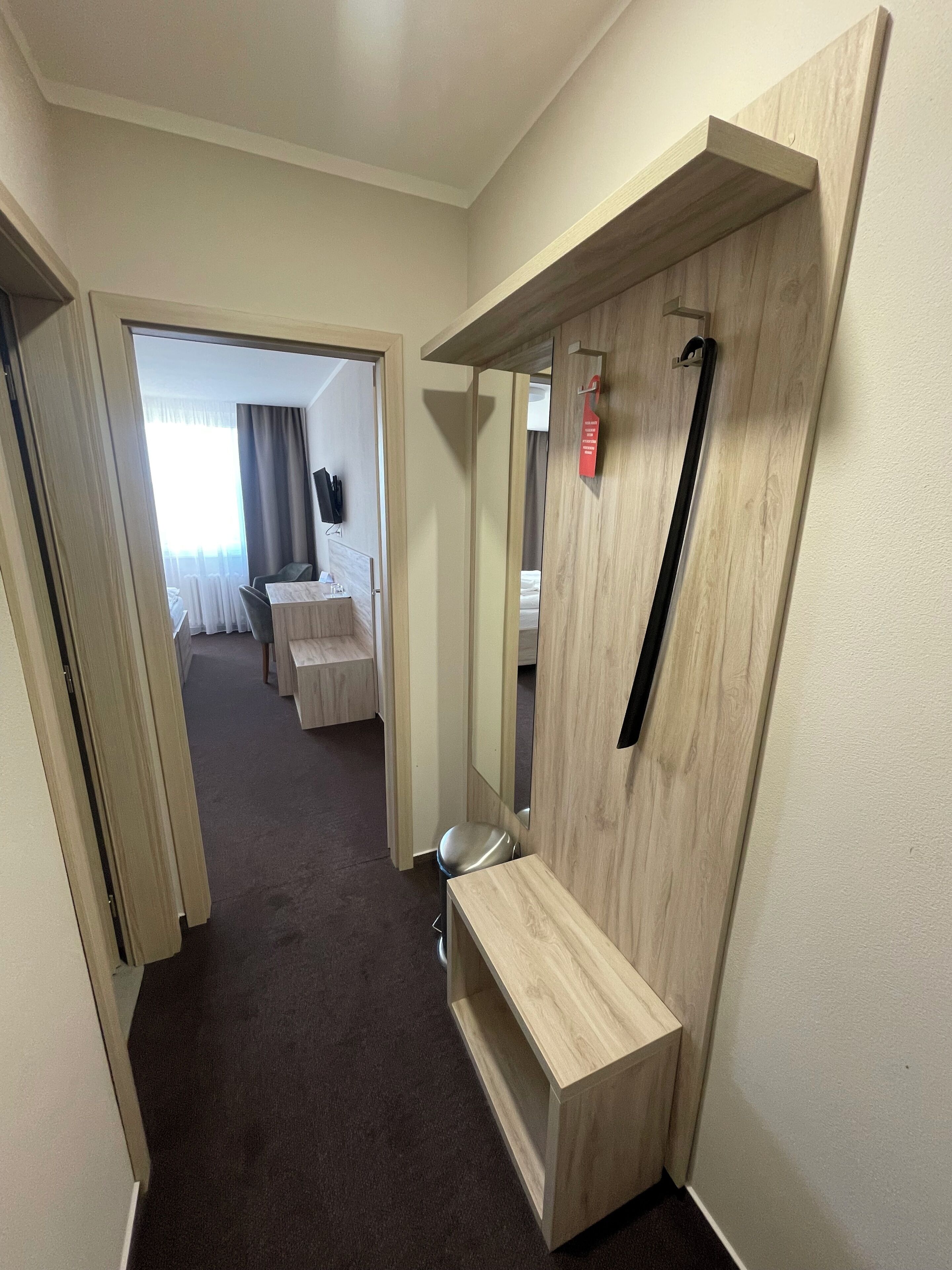 Ropa de cama de alta calidad y escritorio 