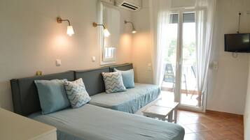 Suite, 1 Bedroom | Living area | Flat-screen TV, DVD player, table tennis, toys