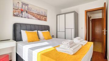 1 chambre, literie de qualité supérieure, couette en duvet d'oie