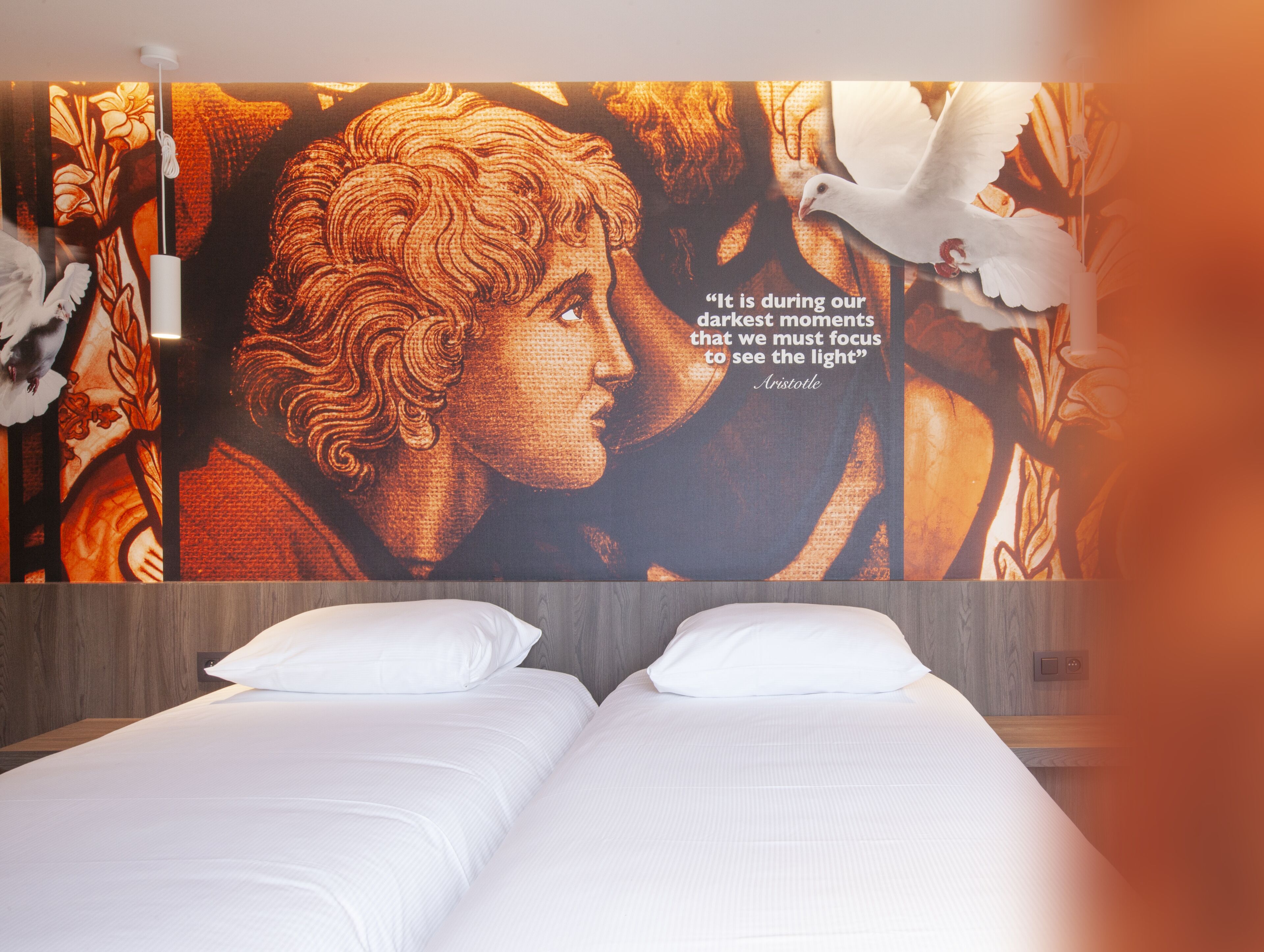 minibar, desk, iron/ironing board, free wifi