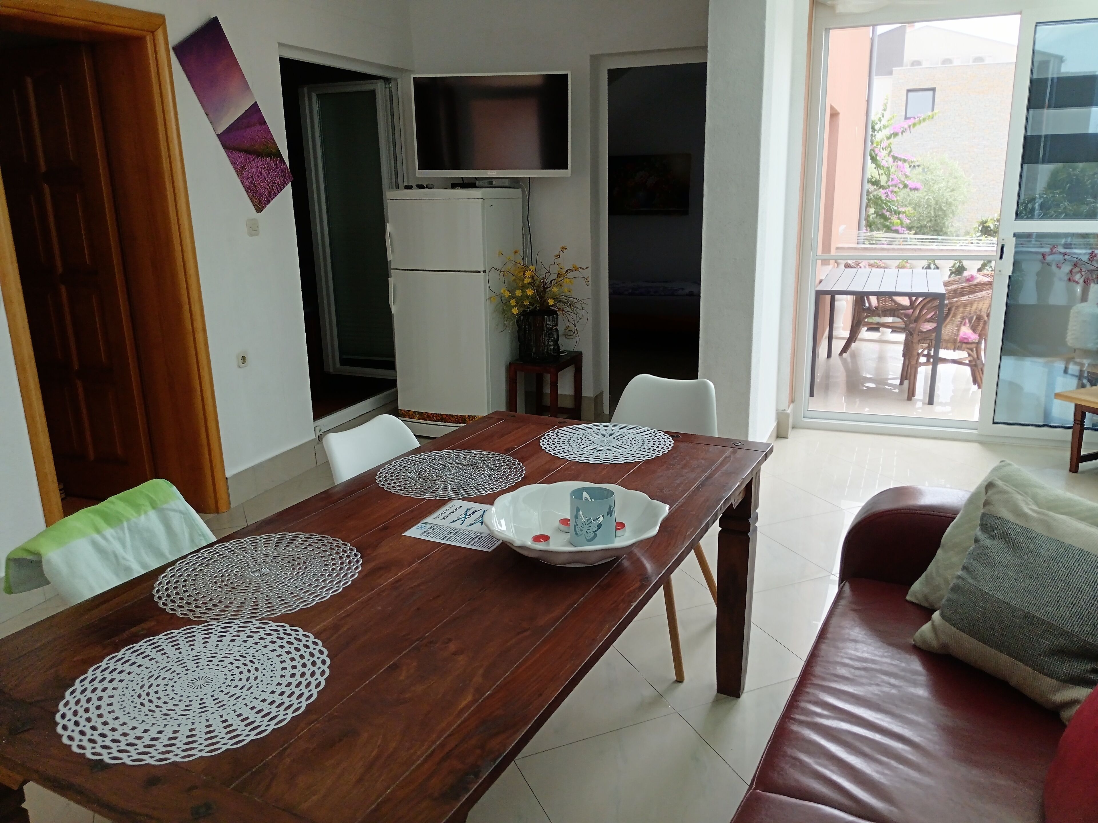 Appartement Confort, 3 chambres | Coin séjour | Télévision LCD