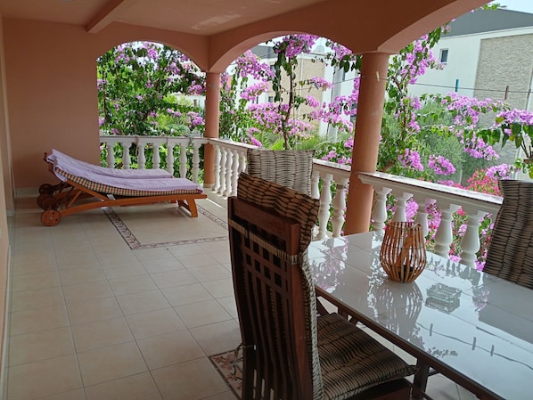 Comfort Apartment, 2 Bedrooms | Terrace/patio