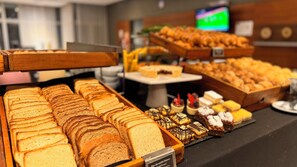 Tägliches inbegriffenes Frühstücksbuffet