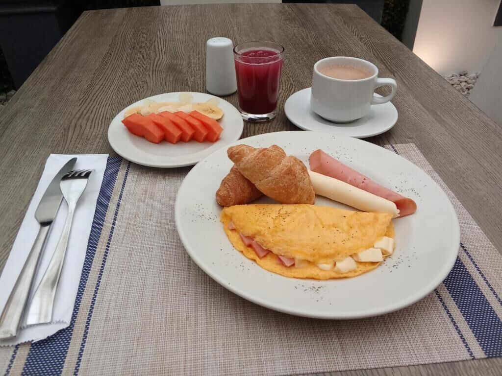 Photo - Hotel Castellana 95 Bogota By Hoteles Confort 80