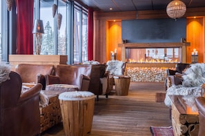 Bar (on property) - Radisson Blu Mountain Resort & Residences (Trysil)