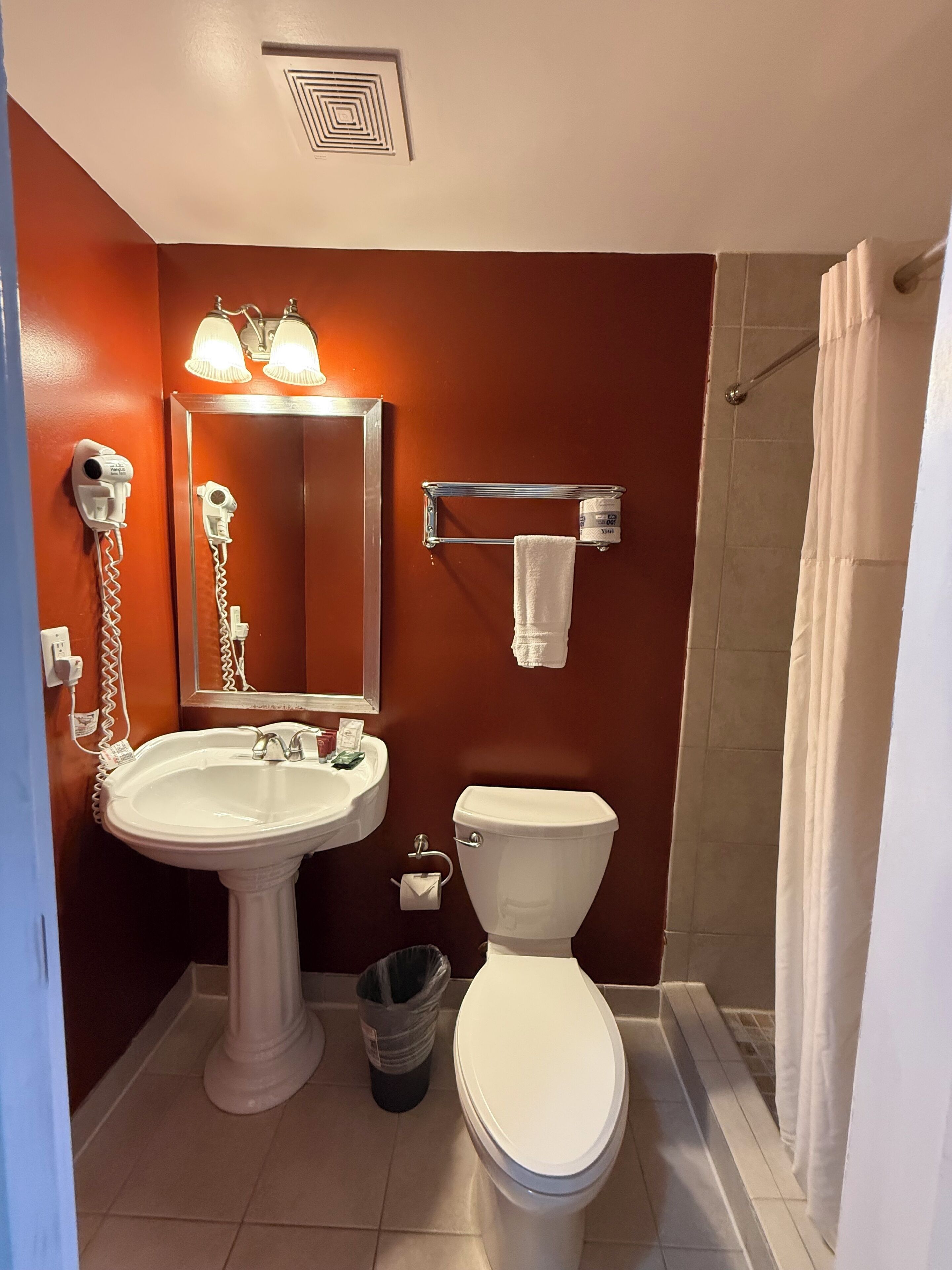 Photo - The Baron Hotel