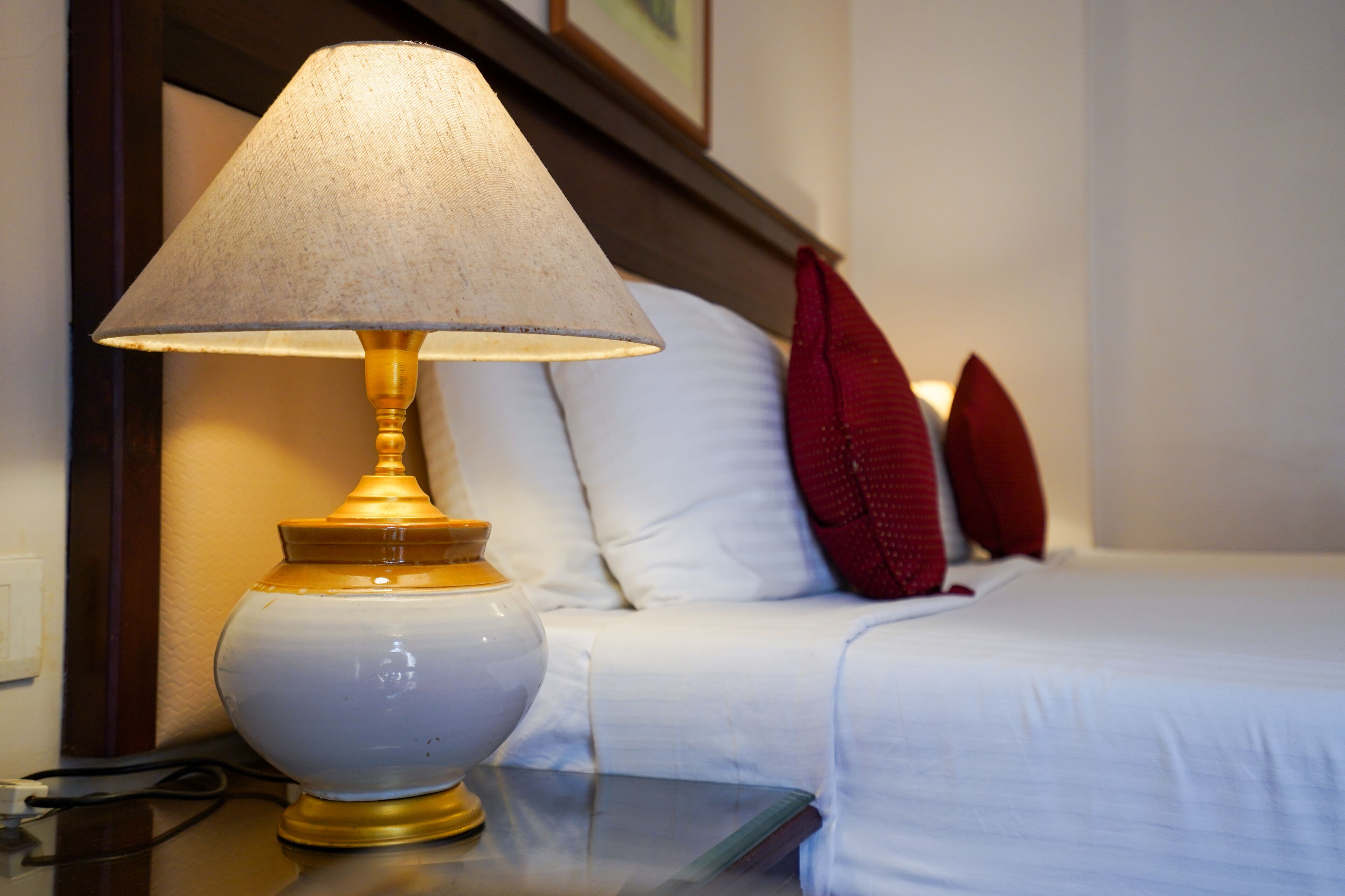 egyptian cotton sheets, premium bedding, pillow-top beds, in-room safe