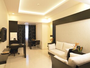 Suite Royale, 1 grand lit | Literie de qualité supérieure, couette en duvet d'oie