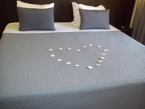 Romantic Room, Balcony | Desk, laptop workspace, blackout drapes, soundproofing