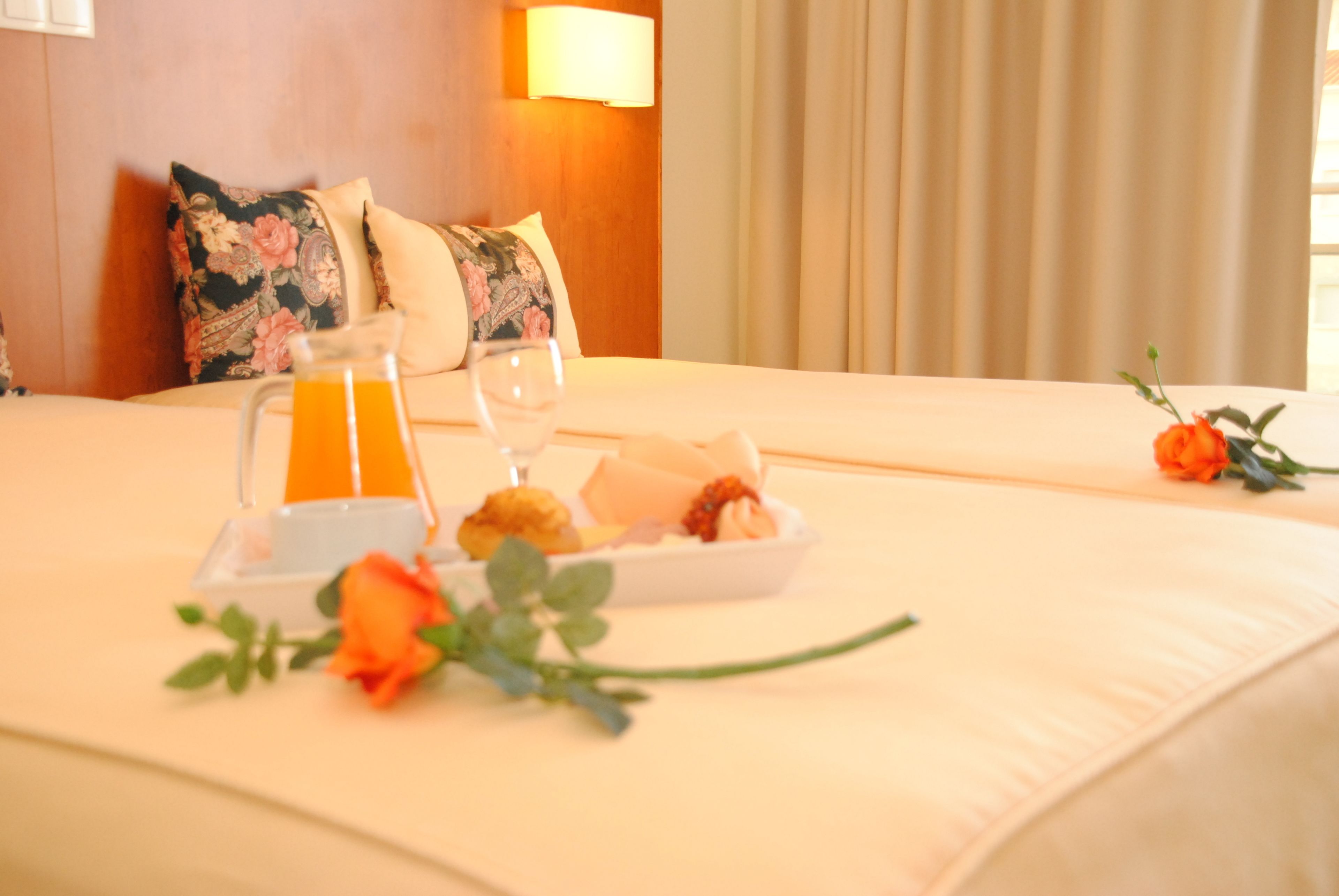 標準雙床房, 露台 | 書桌、手提電腦工作空間、遮光窗簾/窗簾、隔音