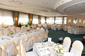 Banquet hall - Palace Hotel (Belgrade)