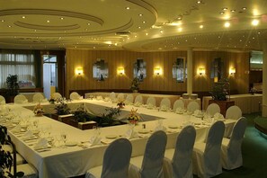 Banquet hall - Palace Hotel (Belgrade)