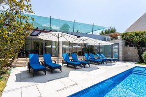 Outdoor pool - Vila Keti (Supetar)