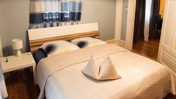 Individually furnished, desk, iron/ironing board, free cots/infant beds