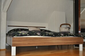 Standard Apartment, 2 Bedrooms (Du Russel Suite B)