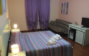 Literie de qualité supérieure, couette en duvet d'oie, bureau