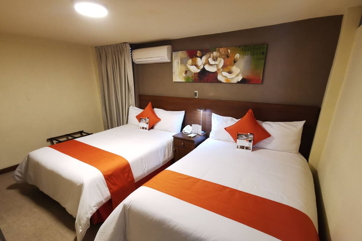 Superior Double Room, 2 Twin Beds | Down comforters, in-room safe, desk, blackout drapes