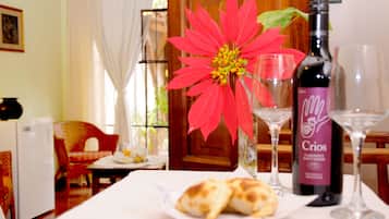 Room service – dining