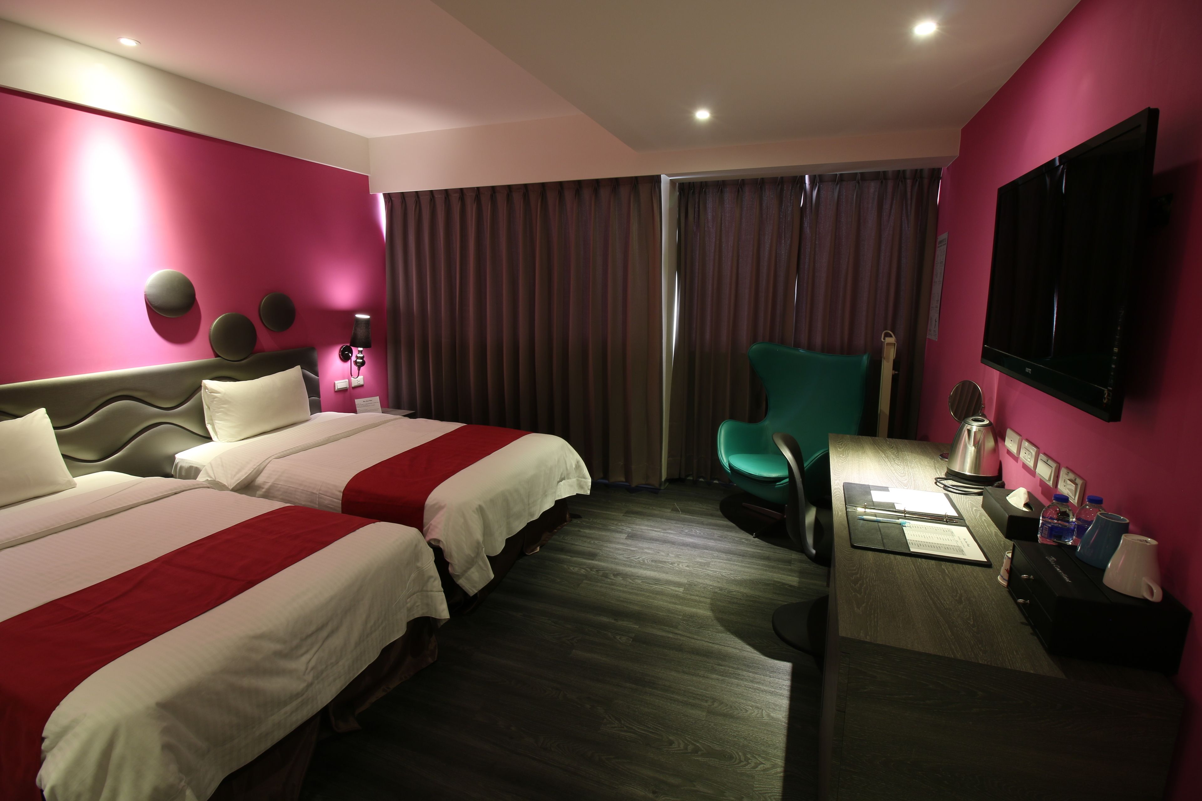 superior twin room | desk, blackout curtains, rollaway beds, free wifi