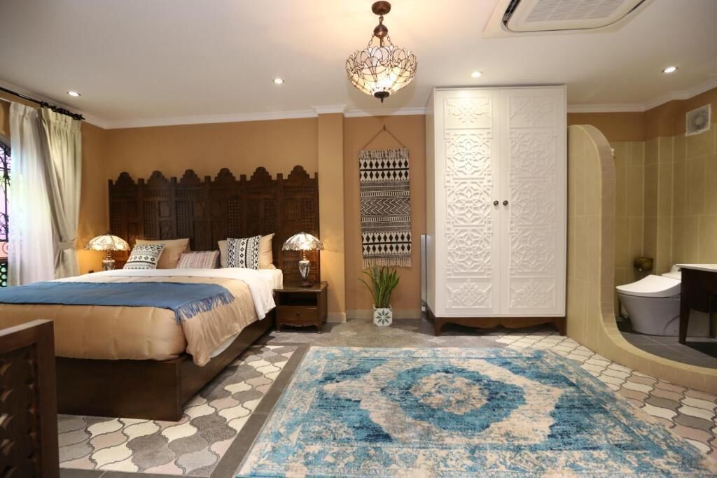 design room | 1 bedroom, premium bedding, memory-foam beds, free minibar items