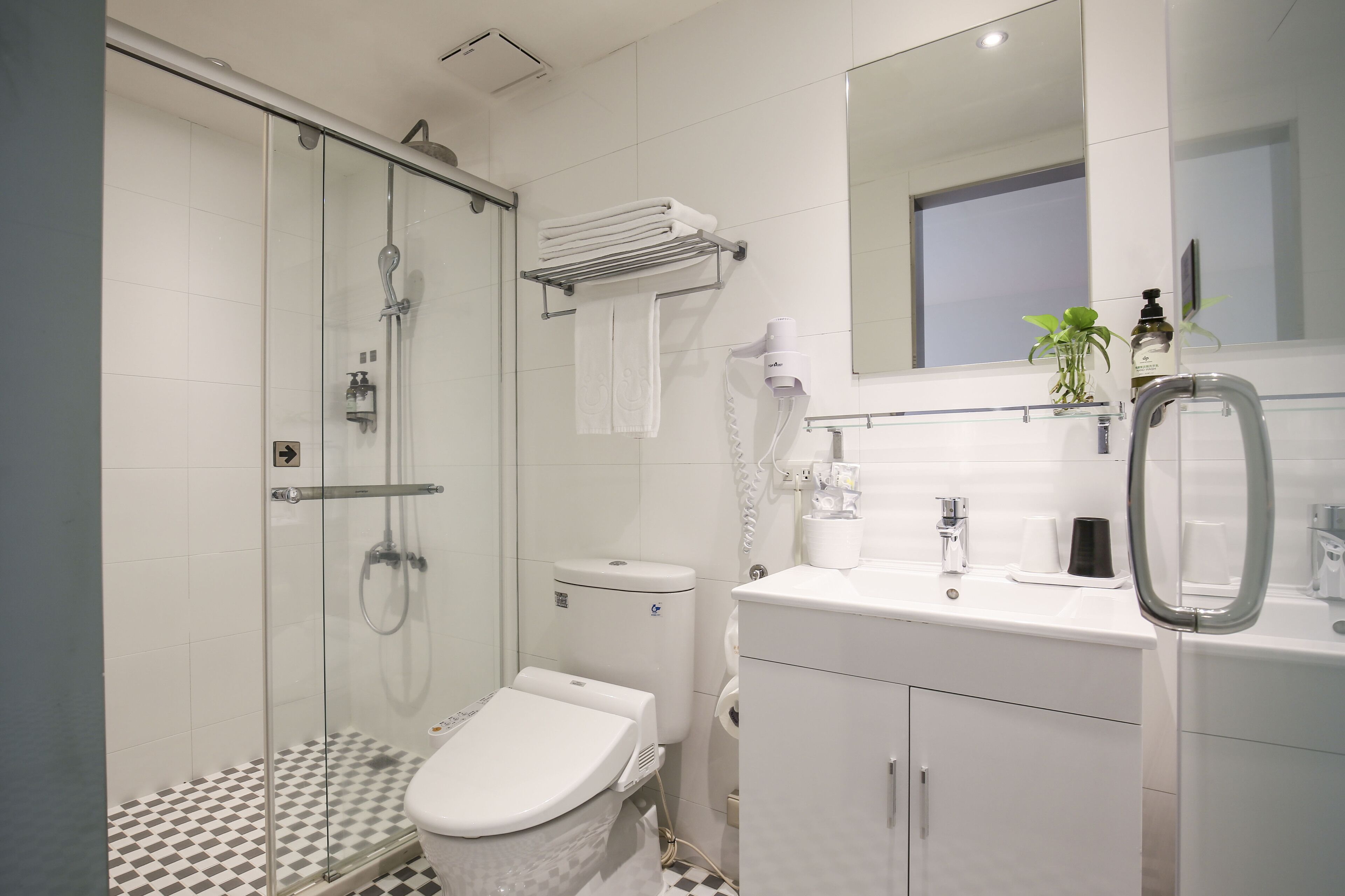 deluxe twin (washlet toilet) | bathroom | shower, hair dryer, slippers, electronic bidet