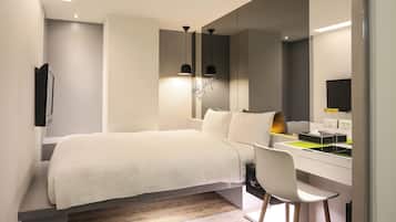 Habitación básica, 1 cama matrimonial (No Windows) | 1 habitación, ropa de cama de alta calidad y edredón